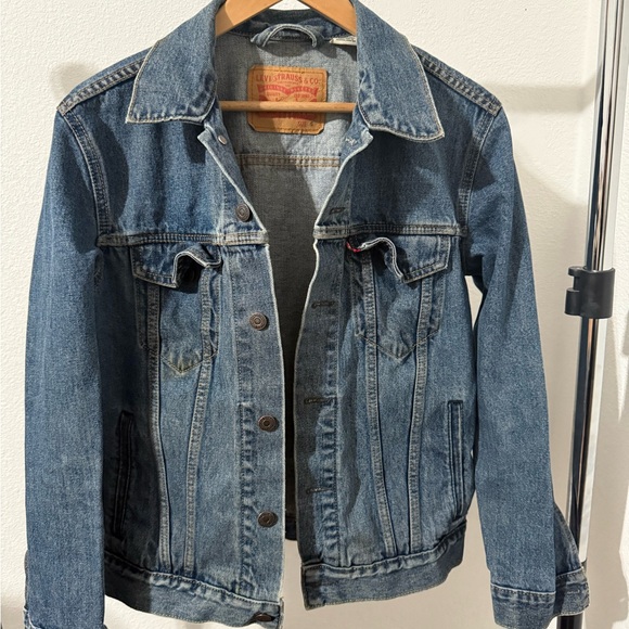 Levi's Other - Men’s blue Levi Strauss Denim jacket